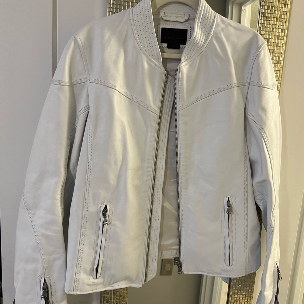 MENS WHITE LEATHER JACKET BY DIESEL GOLD LABEL… SIZE MEDIUM… EXCELLENT CONDITION